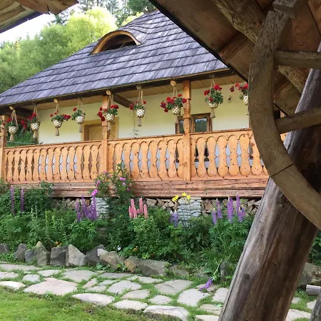 Vakantieboerderij Pensiunea Agroturistica Casa Colinita *