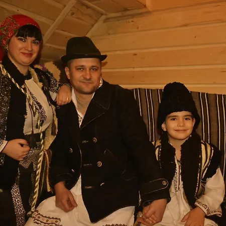 Pensiunea Agroturistica Casa Colinita Vatra Moldoviţei